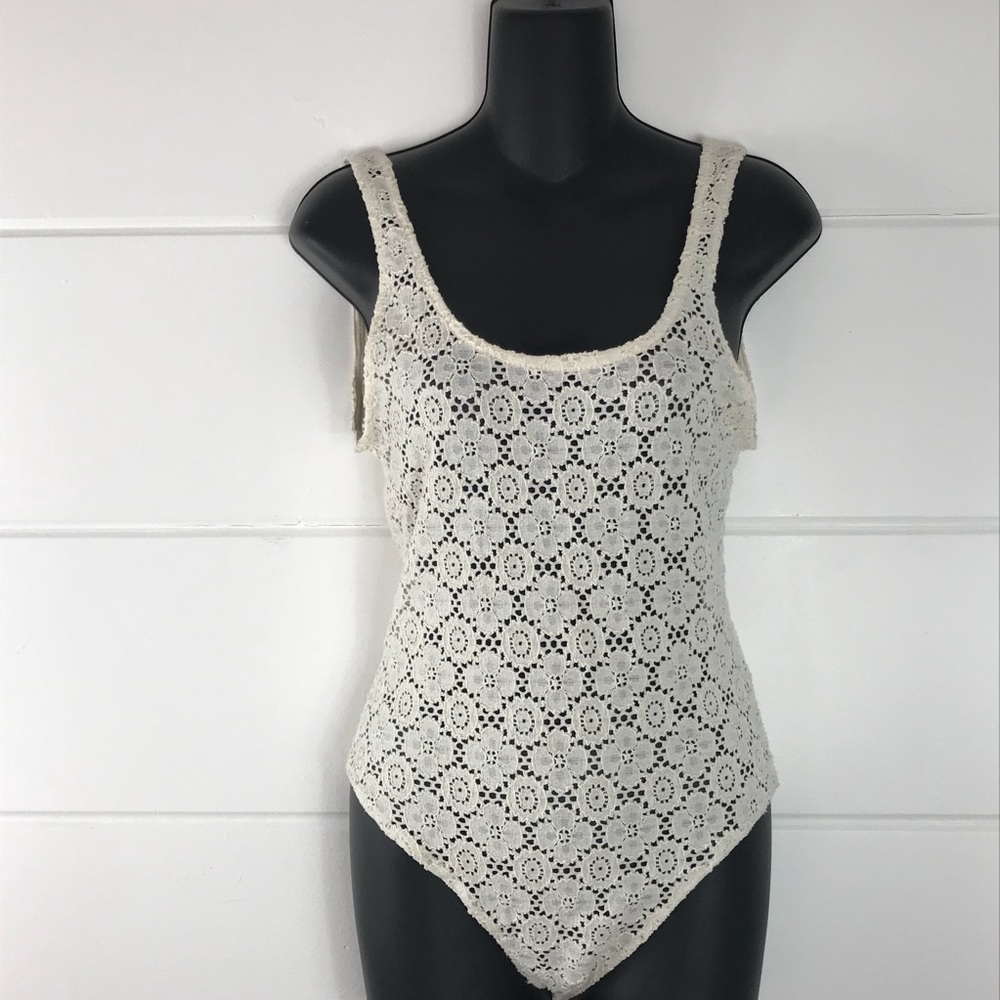 Zara Trafaluc Beige Floral Crochet Bodysuit Boho